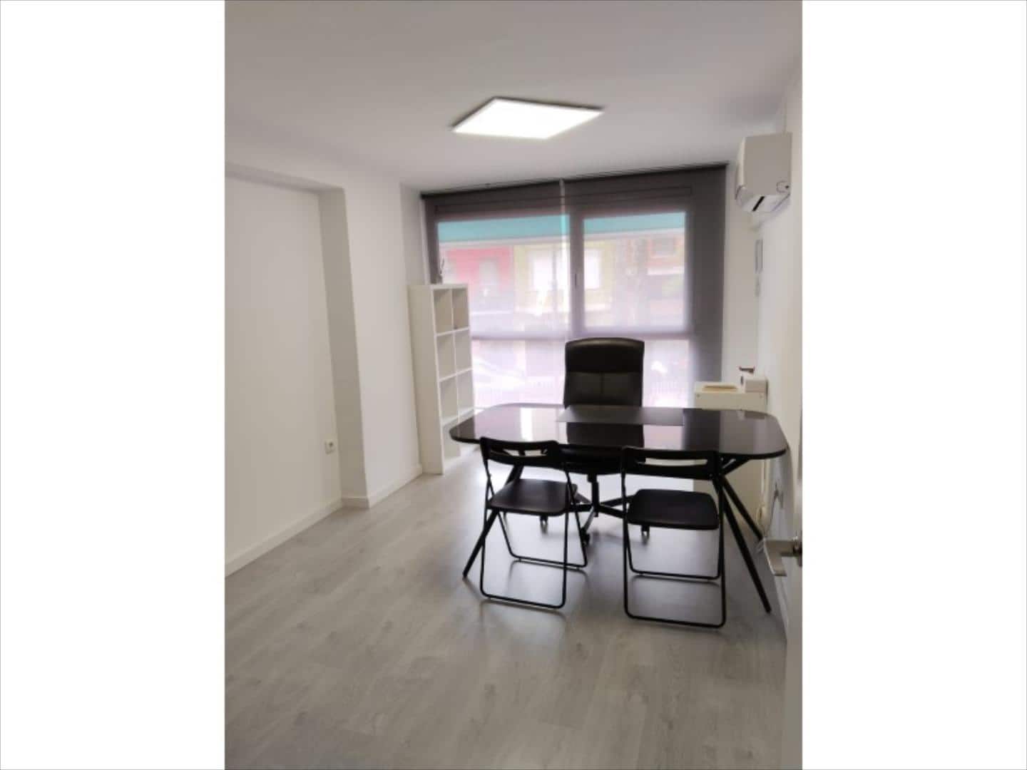 Office for sale in Alzira - € 155,000 (Ref: 9505950)