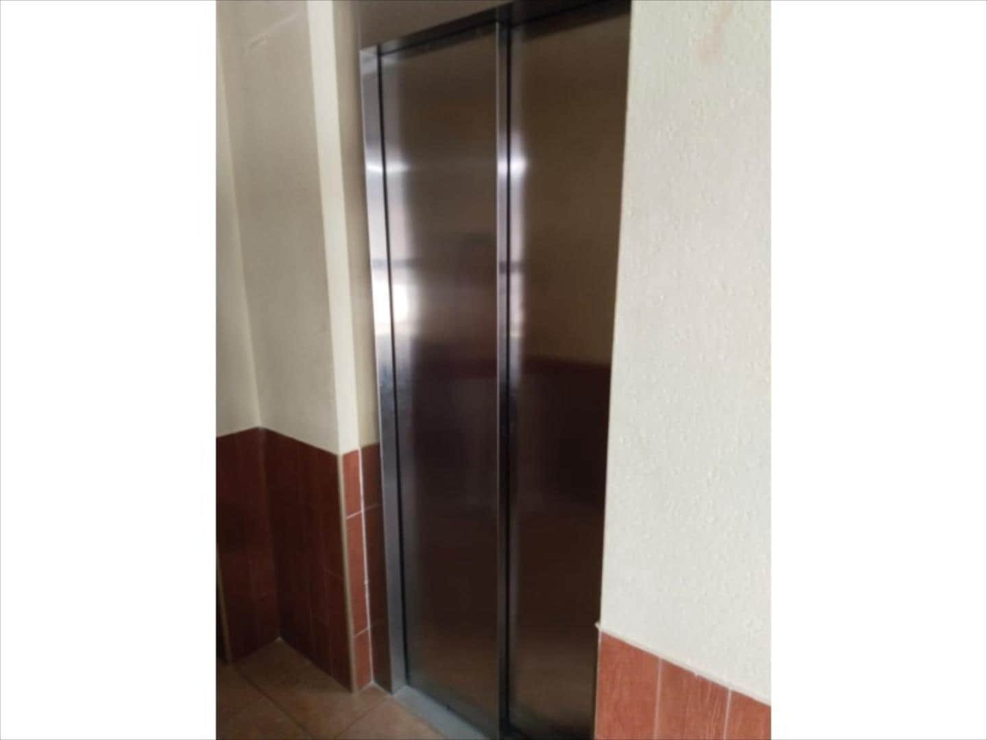 3 bedroom Flat for rent in Tavernes de la Valldigna - € 750 (Ref: 9505951)