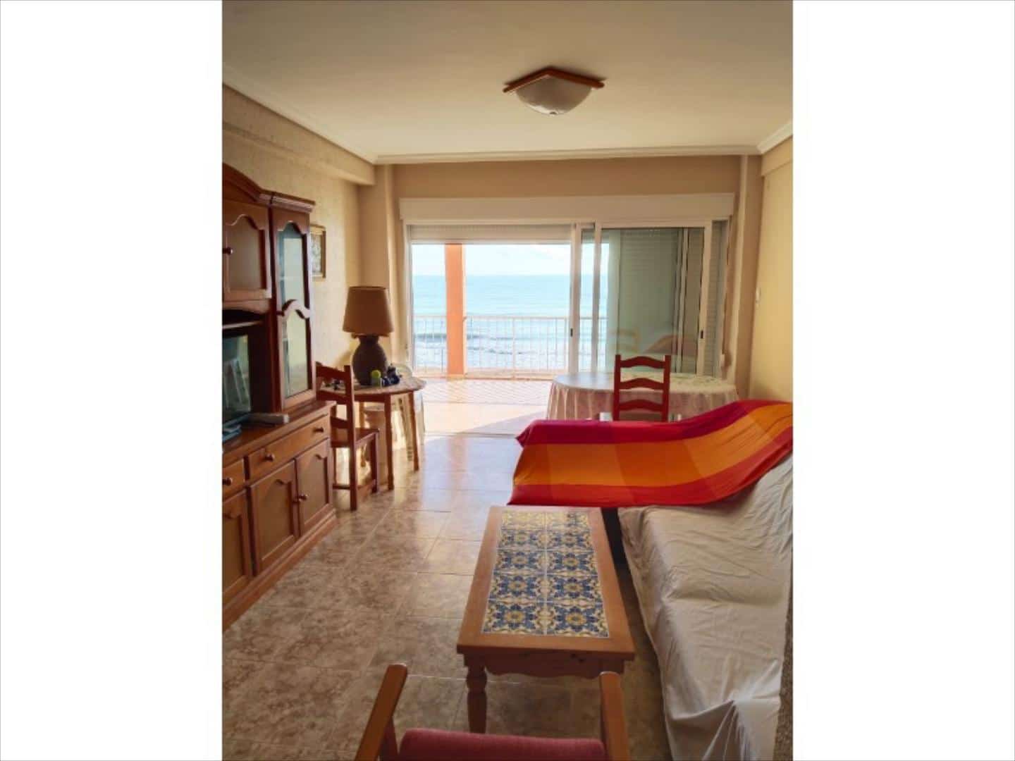 3 bedroom Flat for rent in Tavernes de la Valldigna - € 750 (Ref: 9505951)