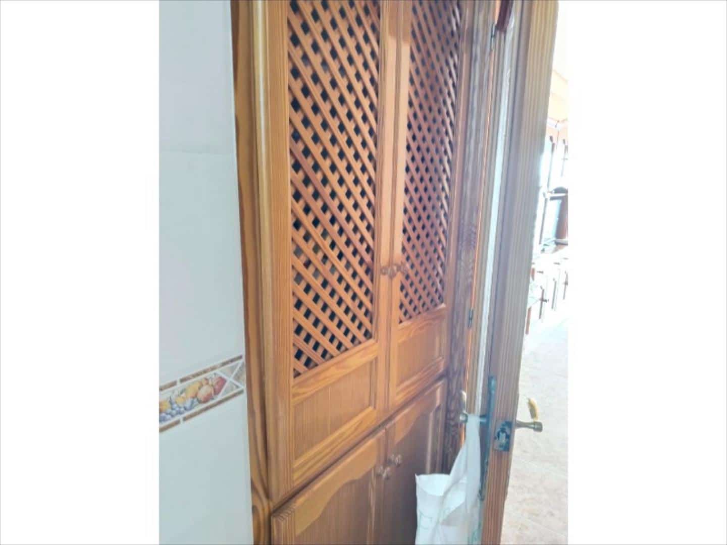 3 bedroom Flat for rent in Tavernes de la Valldigna - € 750 (Ref: 9505951)