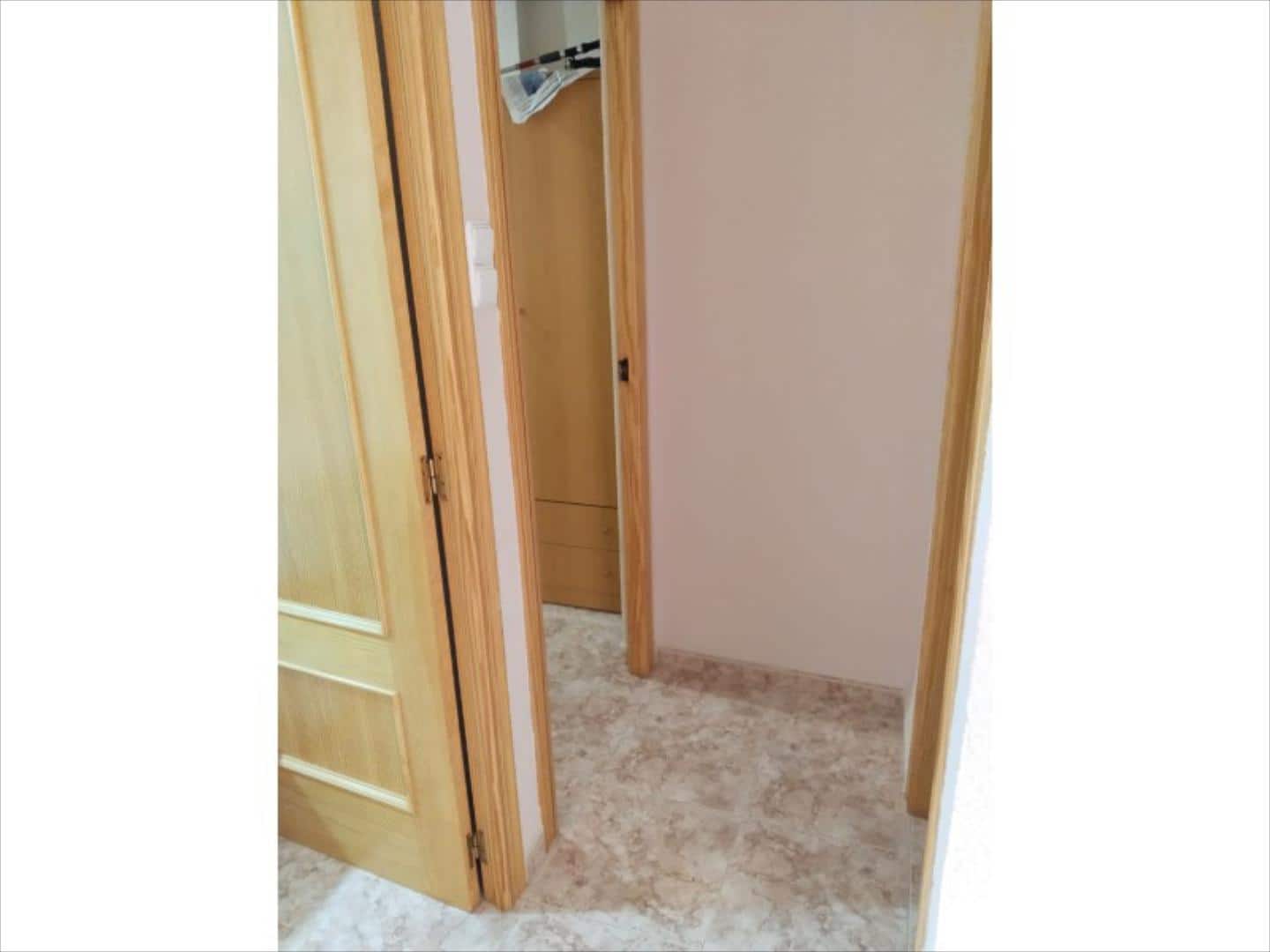 3 bedroom Flat for rent in Tavernes de la Valldigna - € 750 (Ref: 9505951)