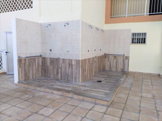 3 bedroom Flat for rent in Tavernes de la Valldigna - € 750 (Ref: 9505951)