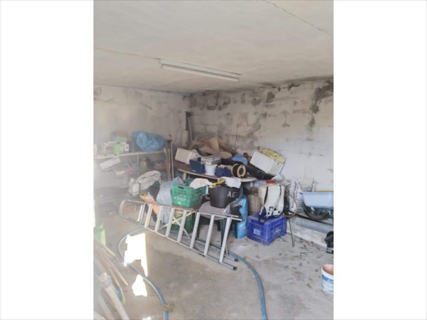 Chalet de 3 habitaciones en Alzira en venta con piscina - 225.000 € (Ref: 9505952)