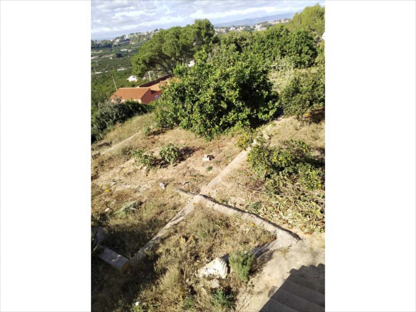 Chalet de 3 habitaciones en Alzira en venta con piscina - 225.000 € (Ref: 9505952)