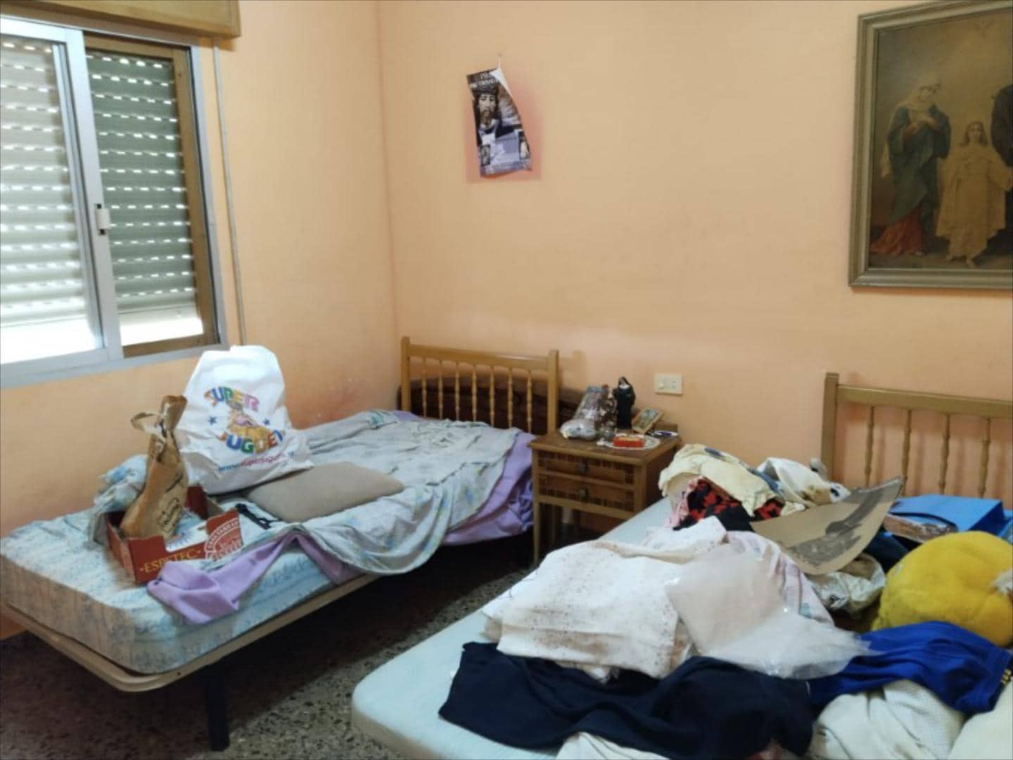 Chalet de 3 habitaciones en Alzira en venta con piscina - 225.000 € (Ref: 9505952)