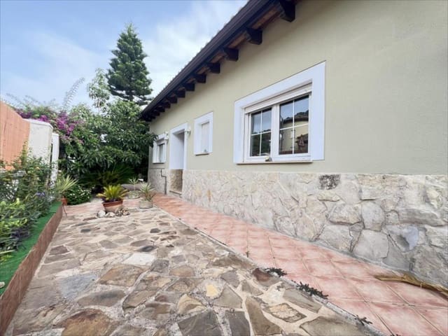 3 makuuhuone Huvila myytävänä paikassa Alzira - 450 000 € (Ref: 9505953)