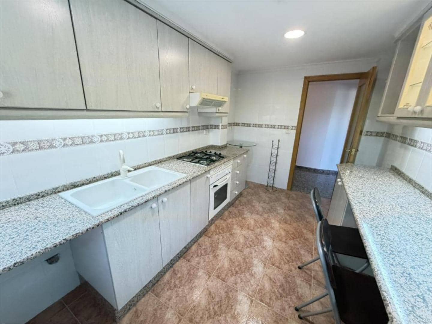 Piso de 3 habitaciones en Alzira en venta - 195.000 € (Ref: 9505954)