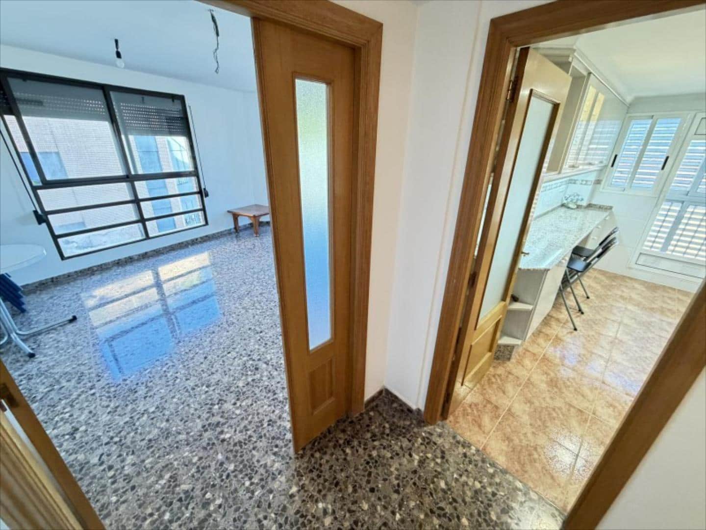 Piso de 3 habitaciones en Alzira en venta - 195.000 € (Ref: 9505954)