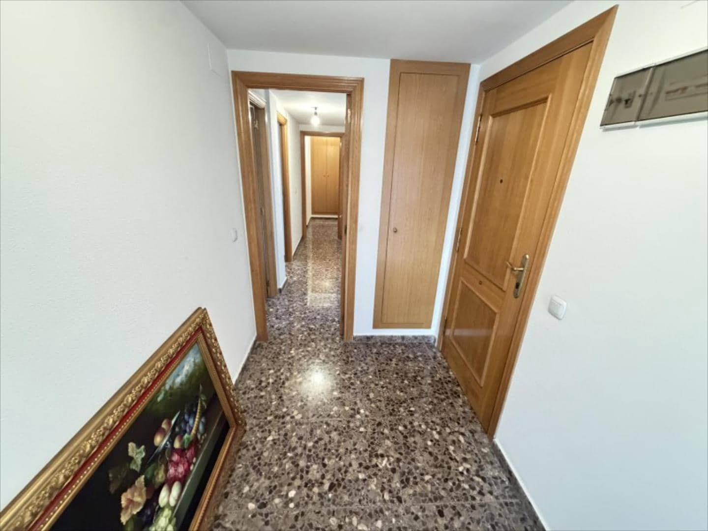 Piso de 3 habitaciones en Alzira en venta - 195.000 € (Ref: 9505954)