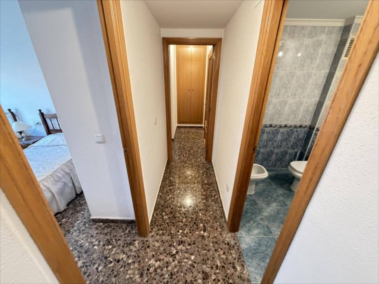 Piso de 3 habitaciones en Alzira en venta - 195.000 € (Ref: 9505954)