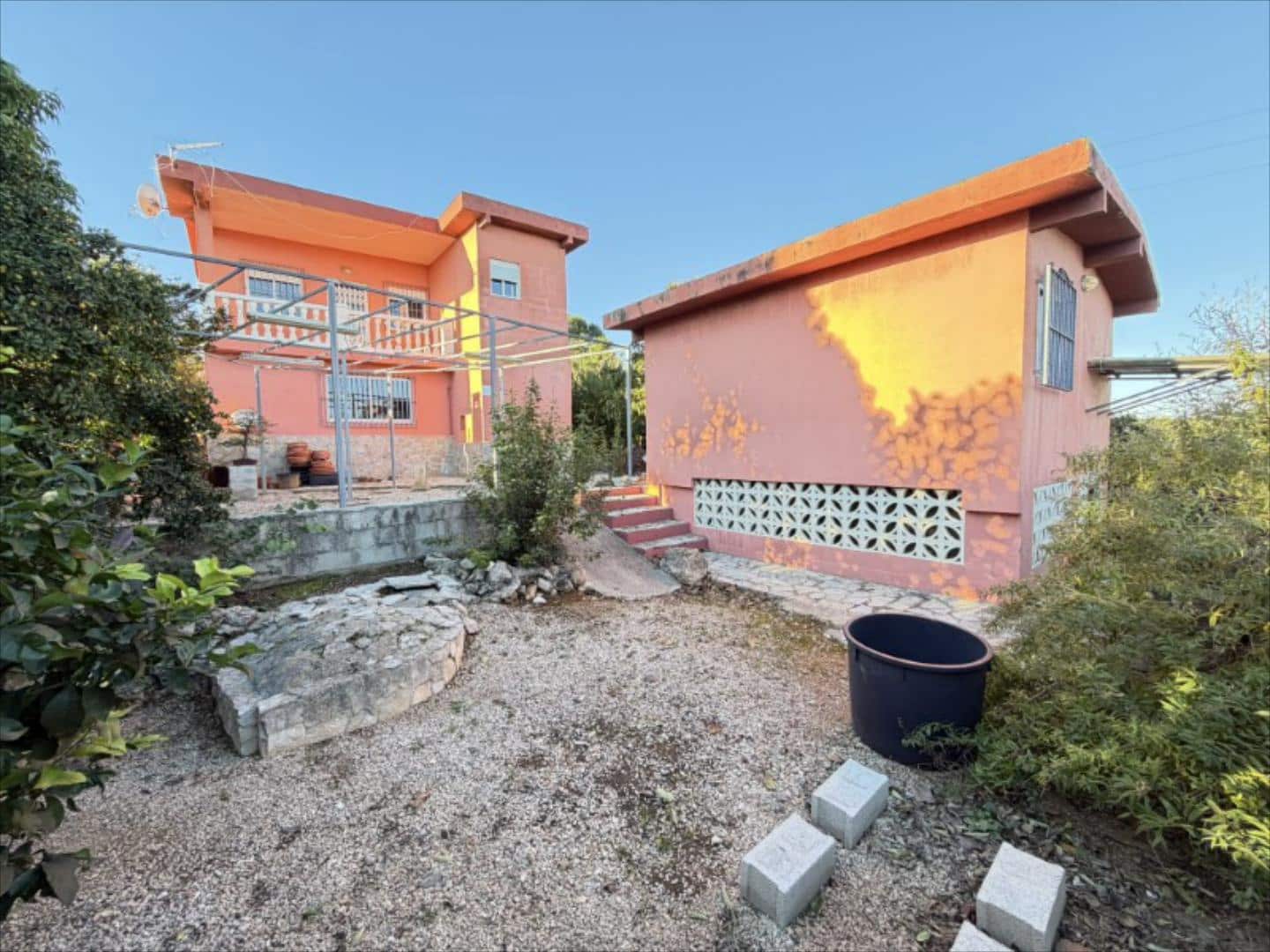 3 bedroom Villa for sale in Alzira with pool - € 235,000 (Ref: 9505955)