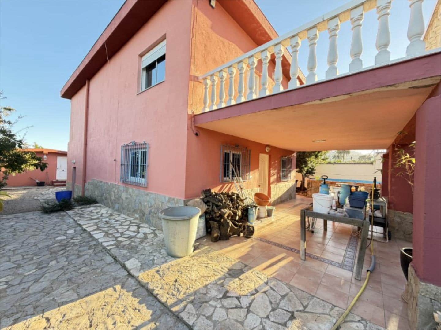 3 bedroom Villa for sale in Alzira with pool - € 235,000 (Ref: 9505955)