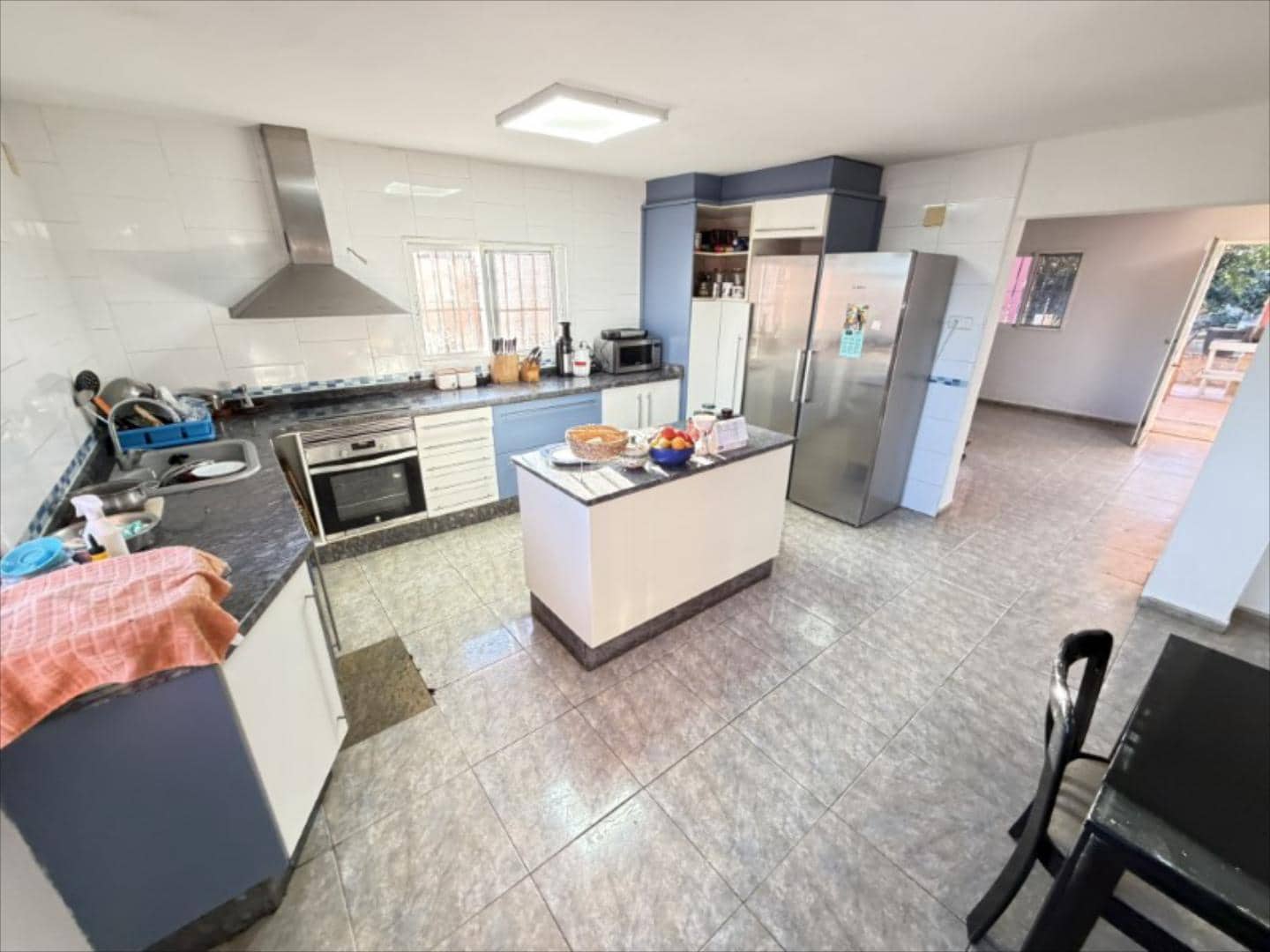 3 bedroom Villa for sale in Alzira with pool - € 235,000 (Ref: 9505955)