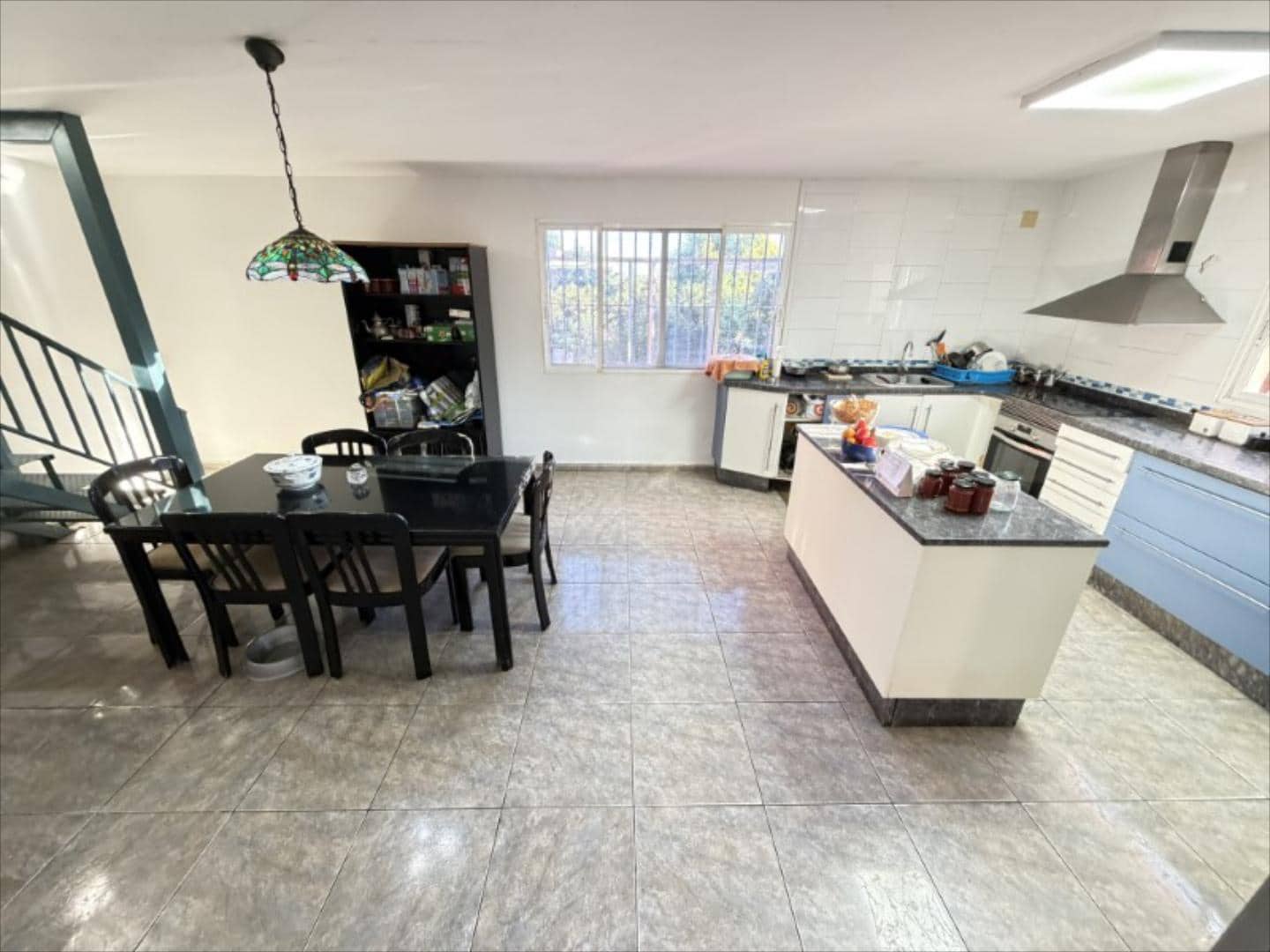 3 bedroom Villa for sale in Alzira with pool - € 235,000 (Ref: 9505955)