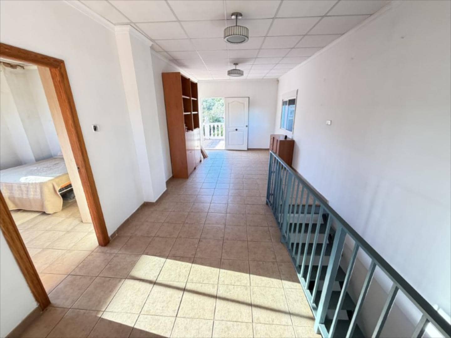 3 bedroom Villa for sale in Alzira with pool - € 235,000 (Ref: 9505955)