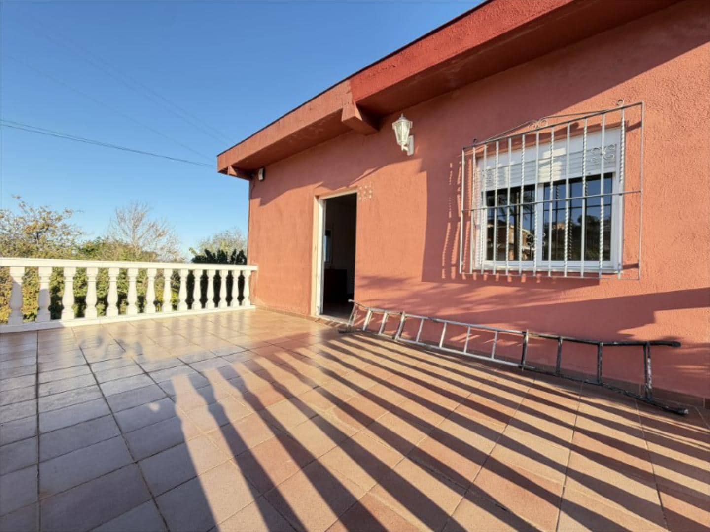 3 bedroom Villa for sale in Alzira with pool - € 235,000 (Ref: 9505955)