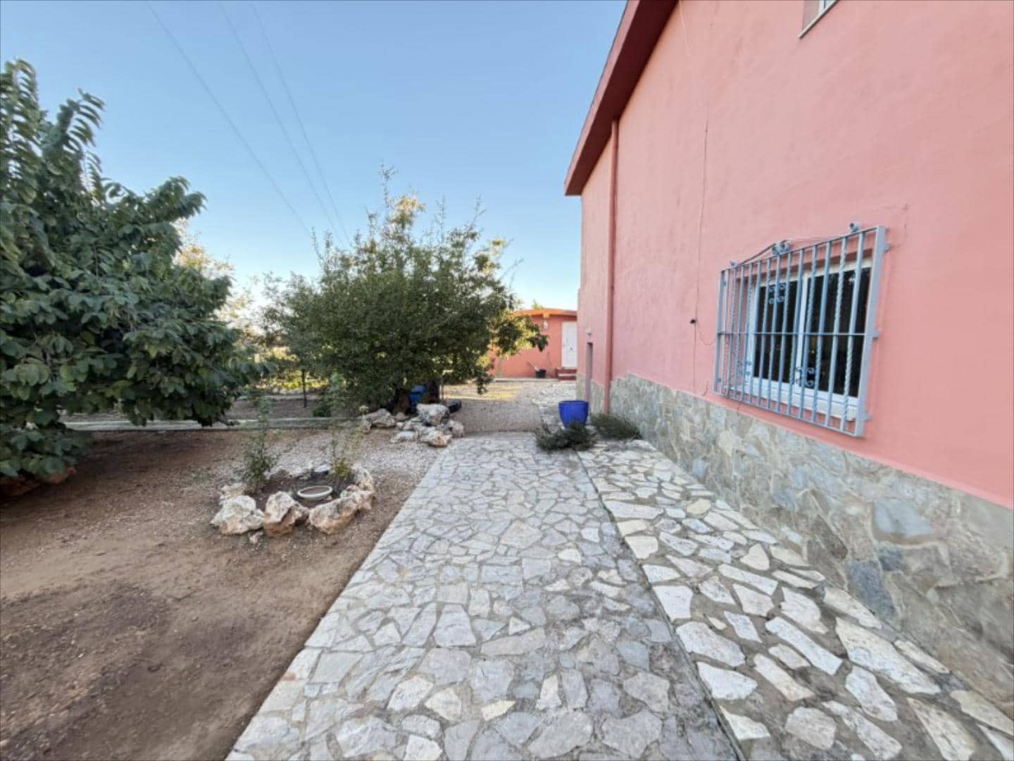 3 bedroom Villa for sale in Alzira with pool - € 235,000 (Ref: 9505955)