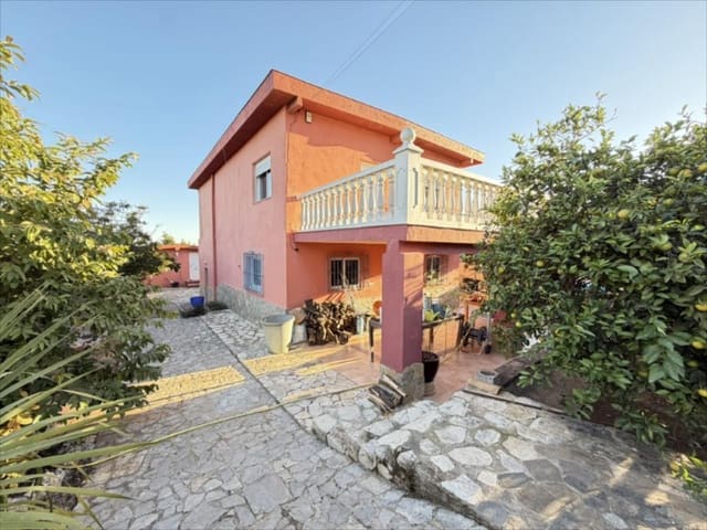 3 bedroom Villa for sale in Alzira with pool - € 235,000 (Ref: 9505955)