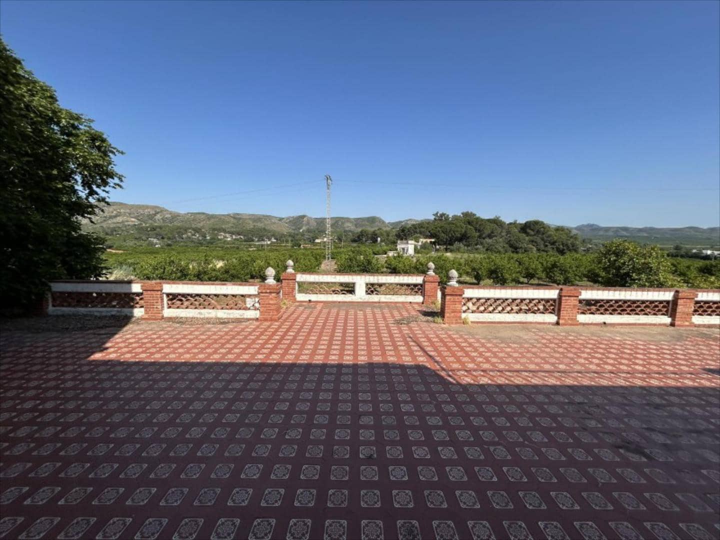 5 bedroom Villa for sale in Carcaixent - € 480,000 (Ref: 9505956)