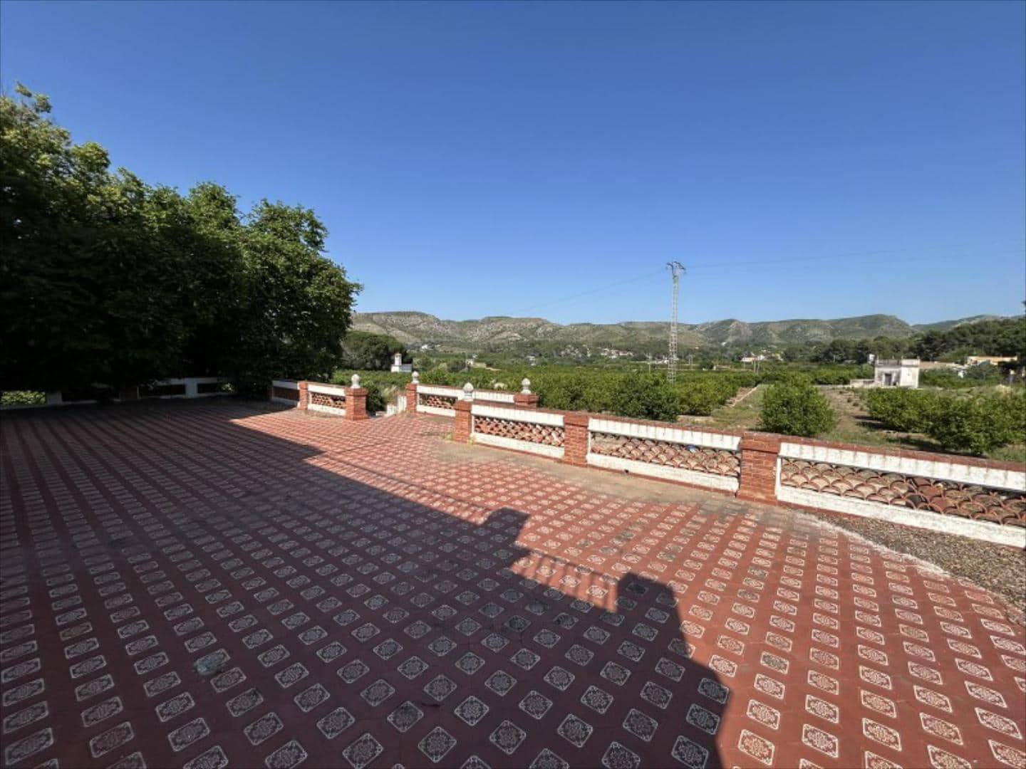 5 bedroom Villa for sale in Carcaixent - € 480,000 (Ref: 9505956)