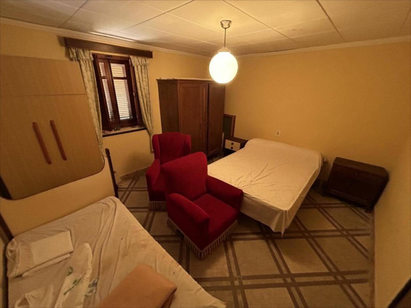 5 bedroom Villa for sale in Carcaixent - € 480,000 (Ref: 9505956)