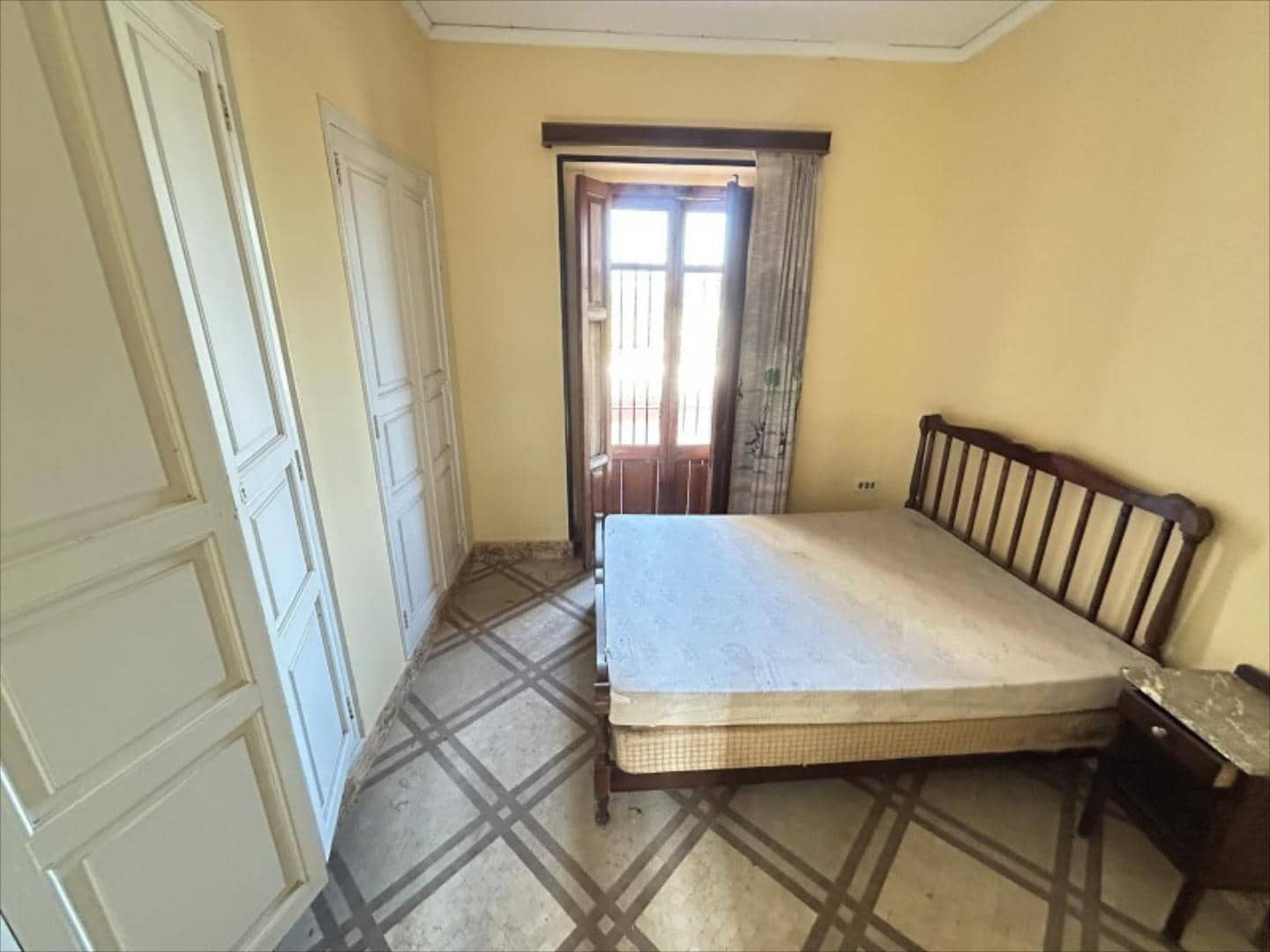 5 bedroom Villa for sale in Carcaixent - € 480,000 (Ref: 9505956)