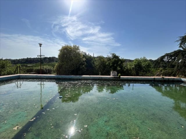 5 bedroom Villa for sale in Carcaixent - € 480,000 (Ref: 9505956)