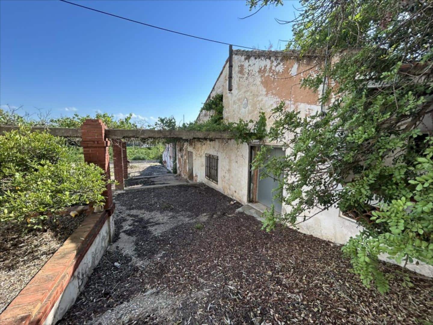 5 bedroom Villa for sale in Carcaixent - € 480,000 (Ref: 9505956)