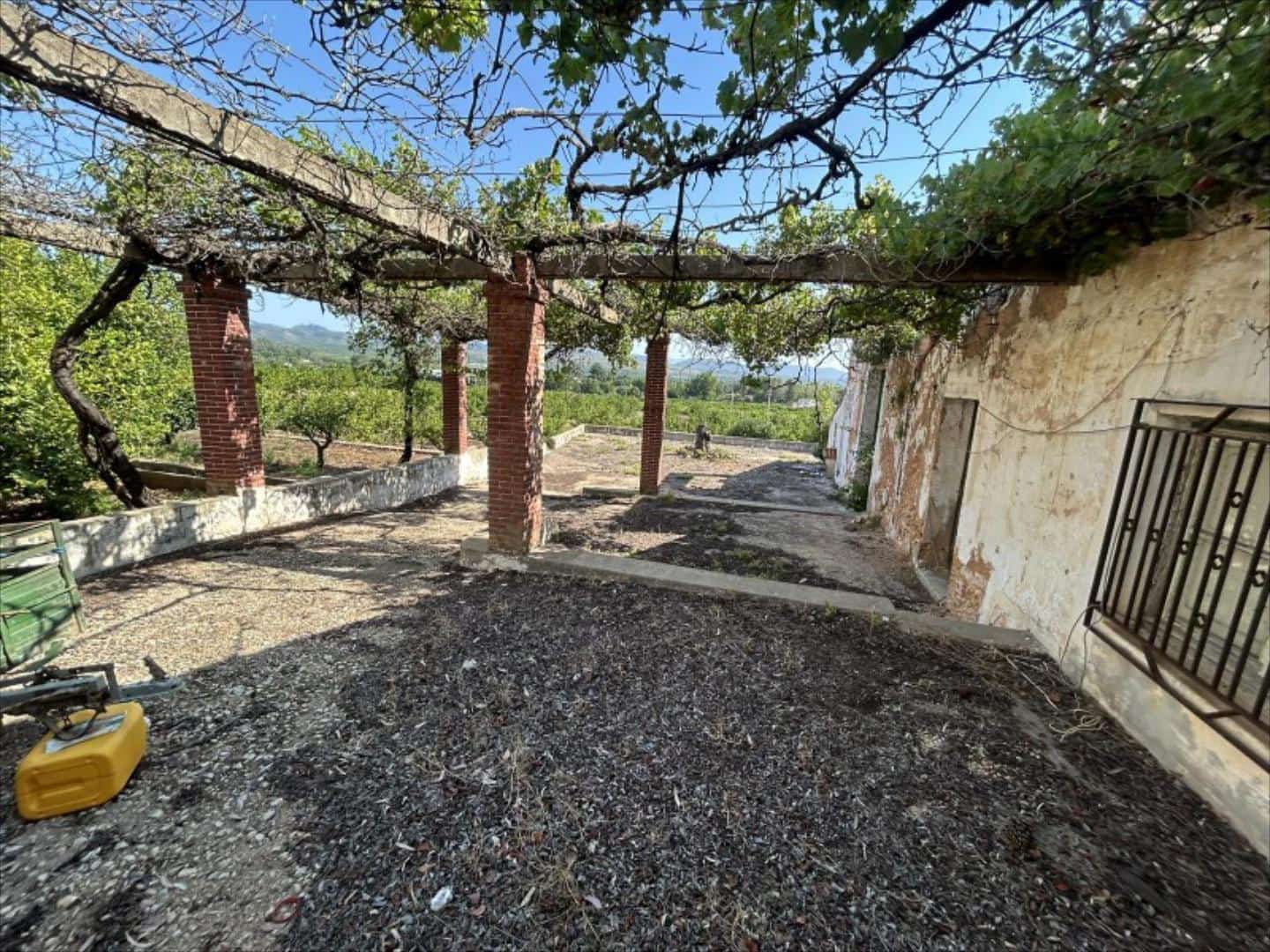 5 bedroom Villa for sale in Carcaixent - € 480,000 (Ref: 9505956)