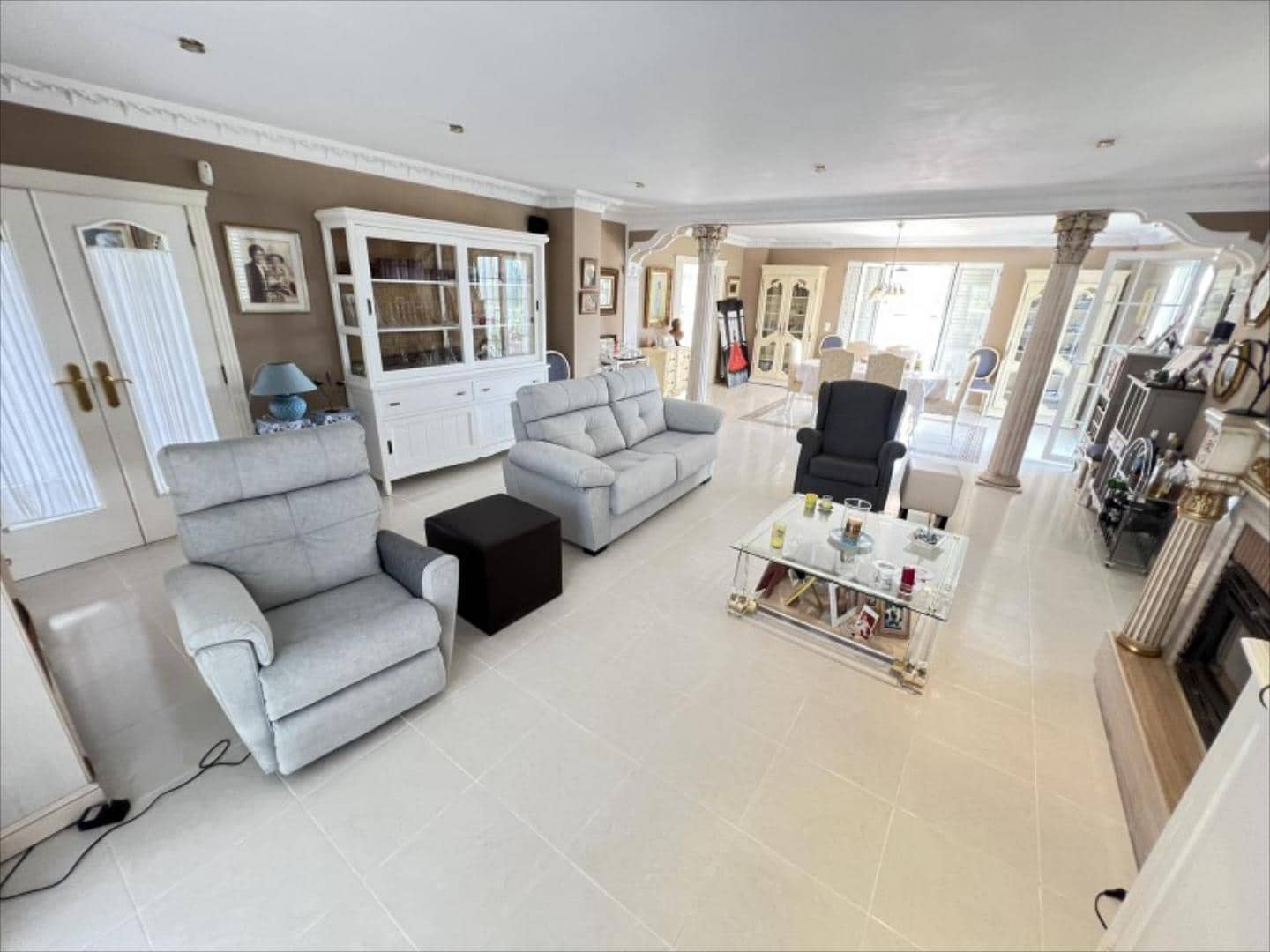 Chalet de 7 habitaciones en Cullera en venta con piscina - 1.350.000 € (Ref: 9505957)