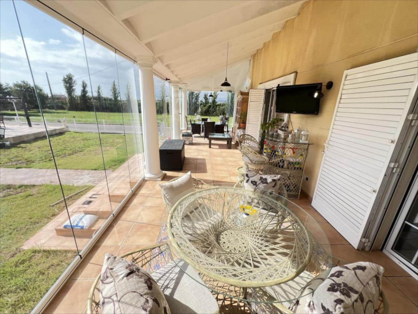 Chalet de 7 habitaciones en Cullera en venta con piscina - 1.350.000 € (Ref: 9505957)