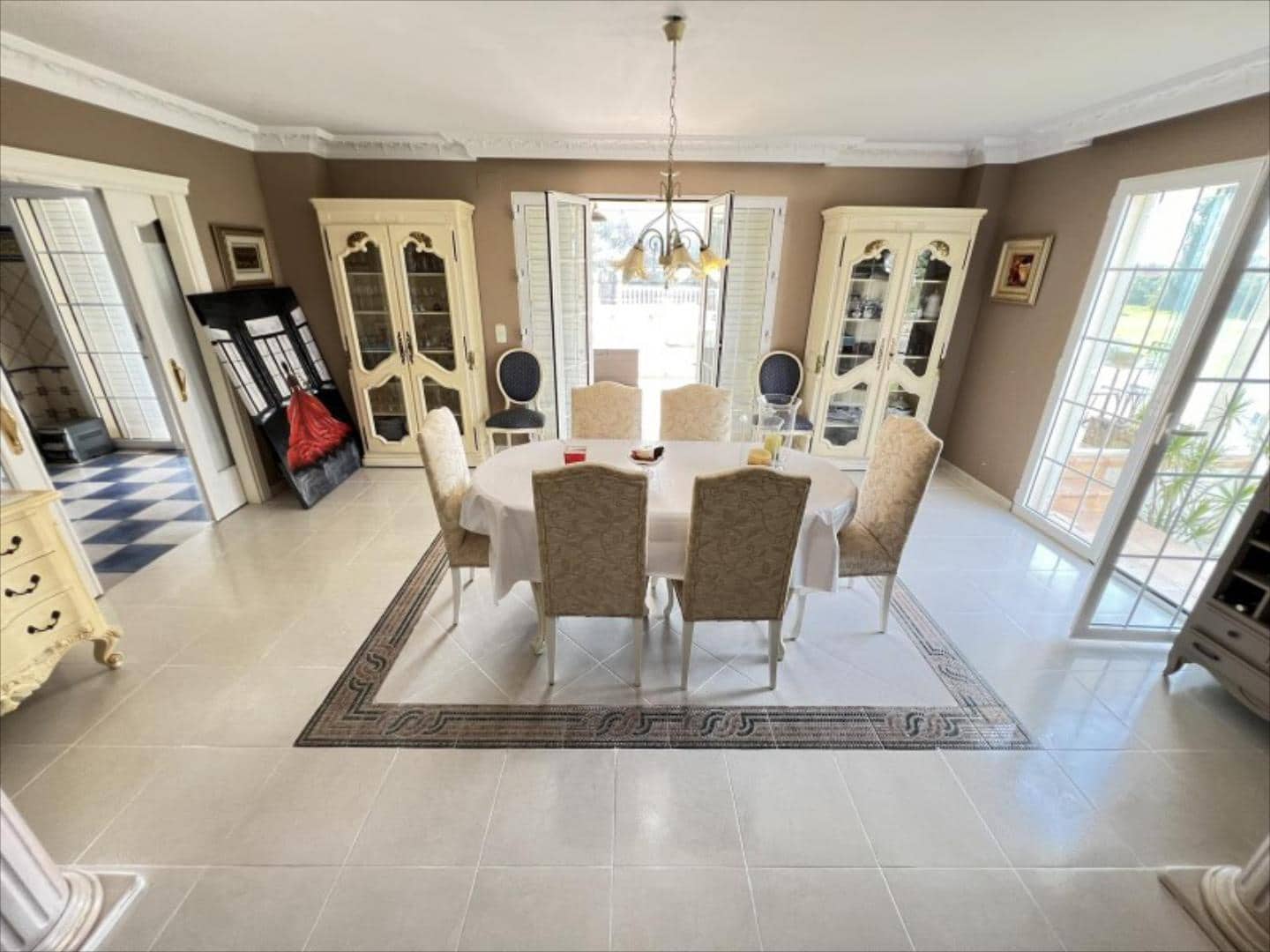 Chalet de 7 habitaciones en Cullera en venta con piscina - 1.350.000 € (Ref: 9505957)