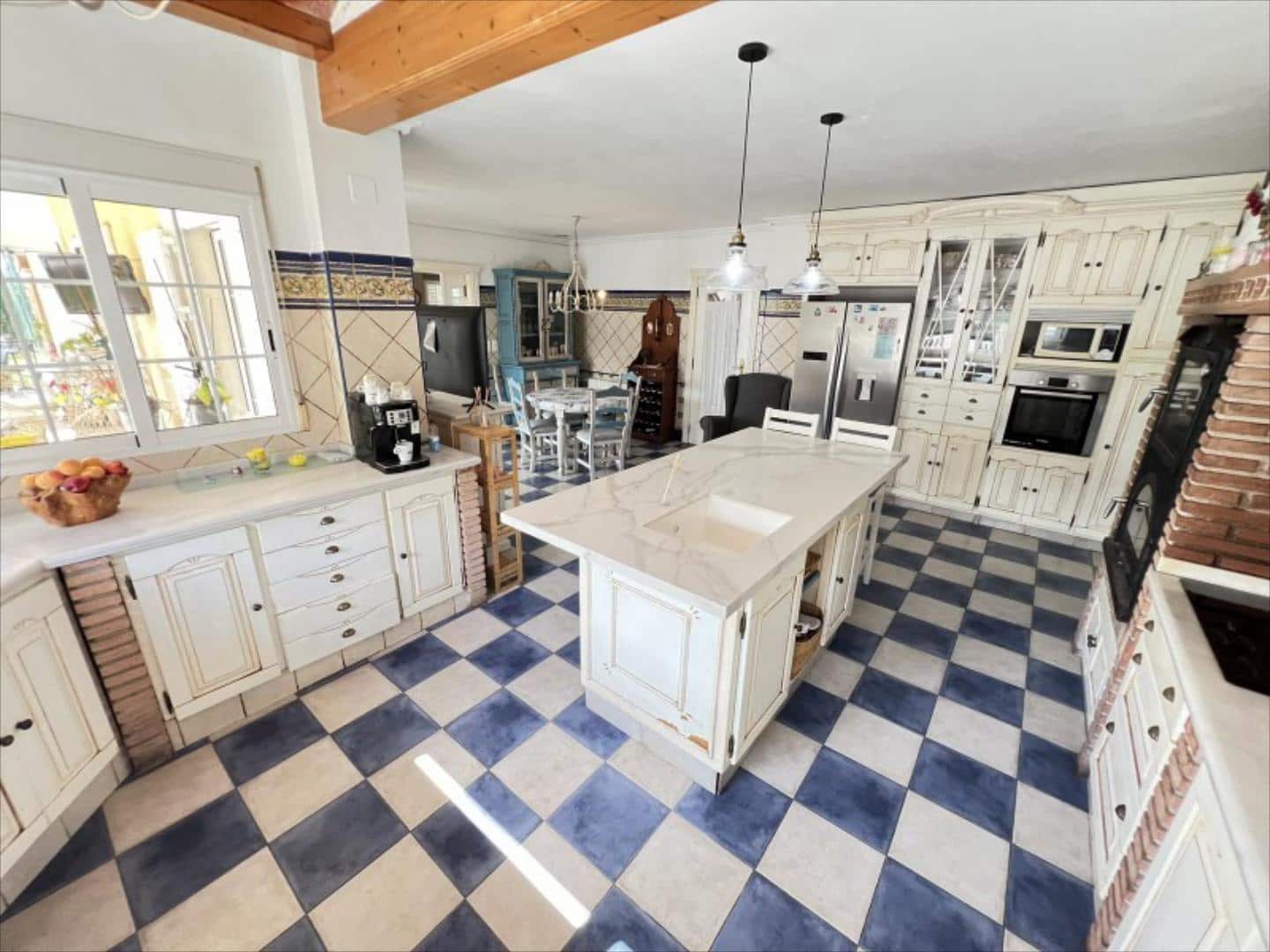 Chalet de 7 habitaciones en Cullera en venta con piscina - 1.350.000 € (Ref: 9505957)