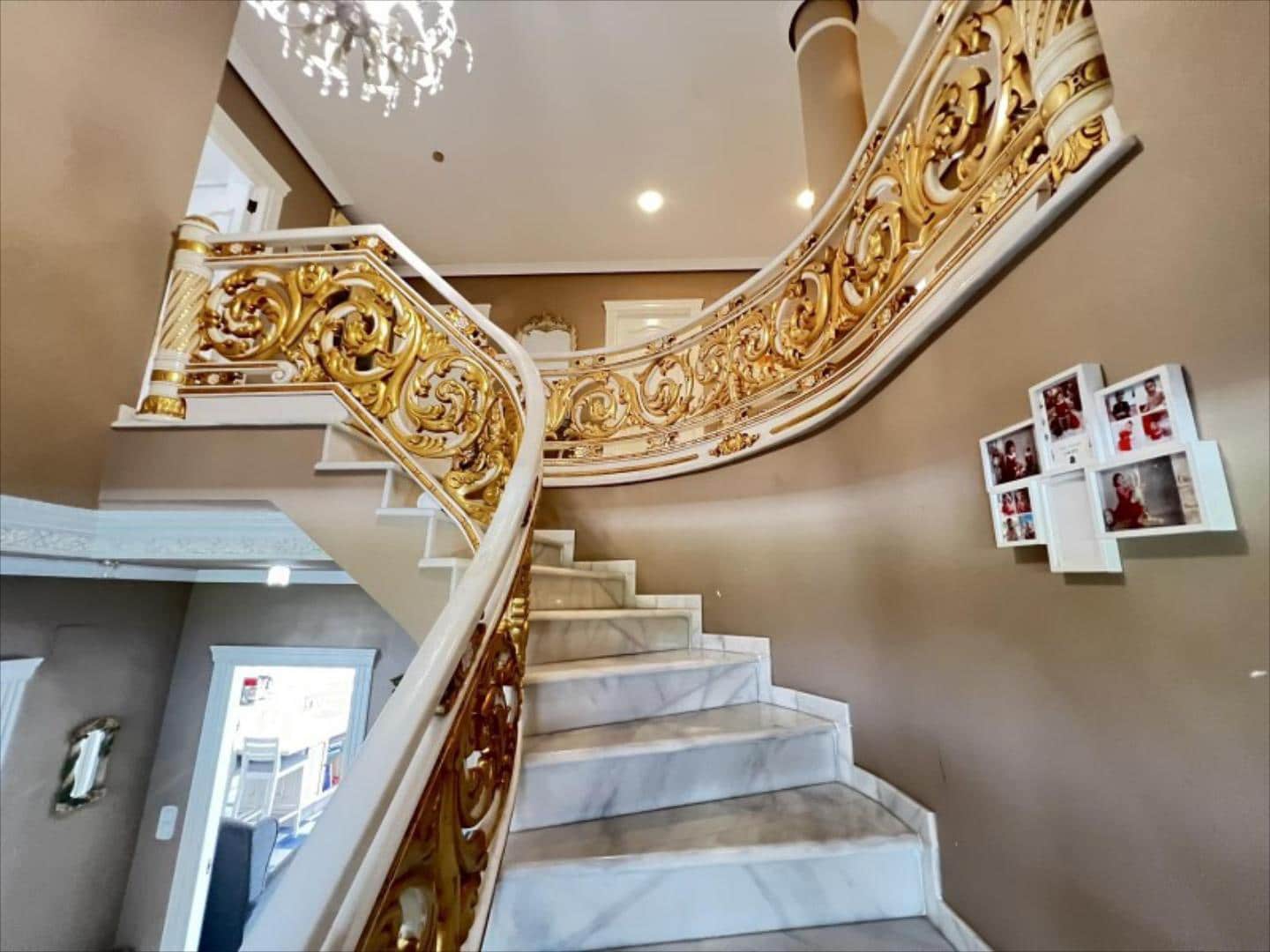 Chalet de 7 habitaciones en Cullera en venta con piscina - 1.350.000 € (Ref: 9505957)