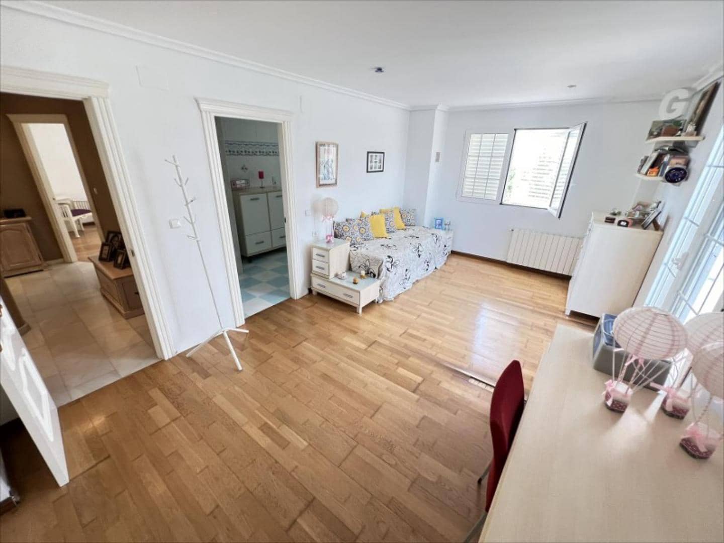 Chalet de 7 habitaciones en Cullera en venta con piscina - 1.350.000 € (Ref: 9505957)