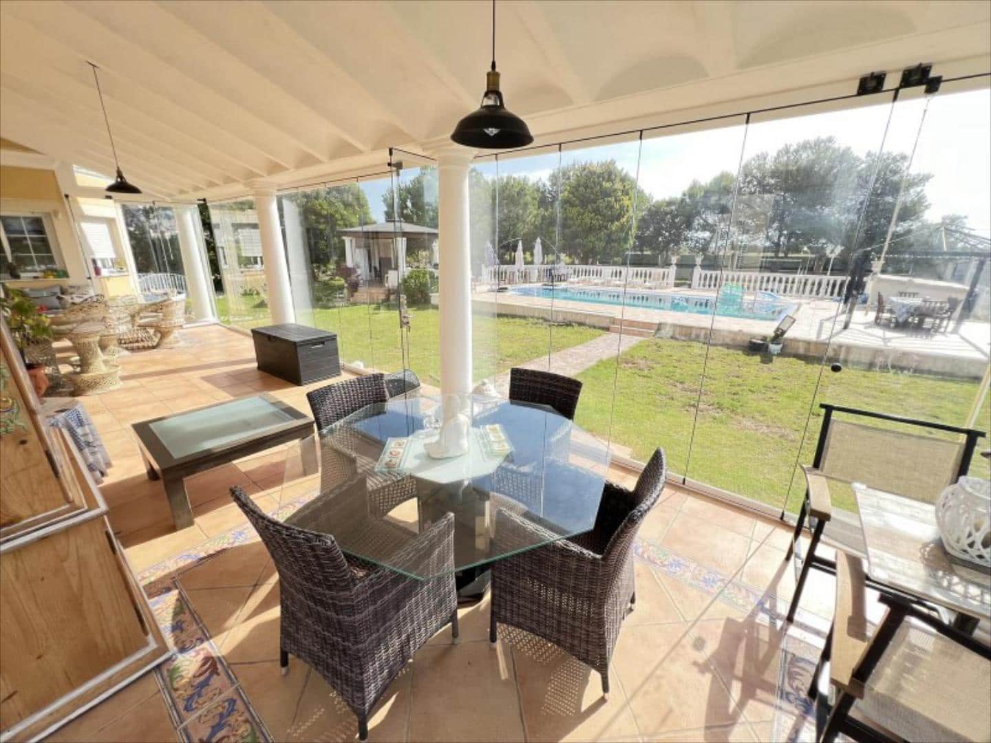 Chalet de 7 habitaciones en Cullera en venta con piscina - 1.350.000 € (Ref: 9505957)