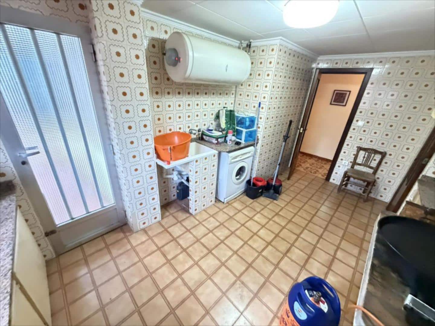 5 bedroom Villa for sale in Alzira - € 355,000 (Ref: 9505958)