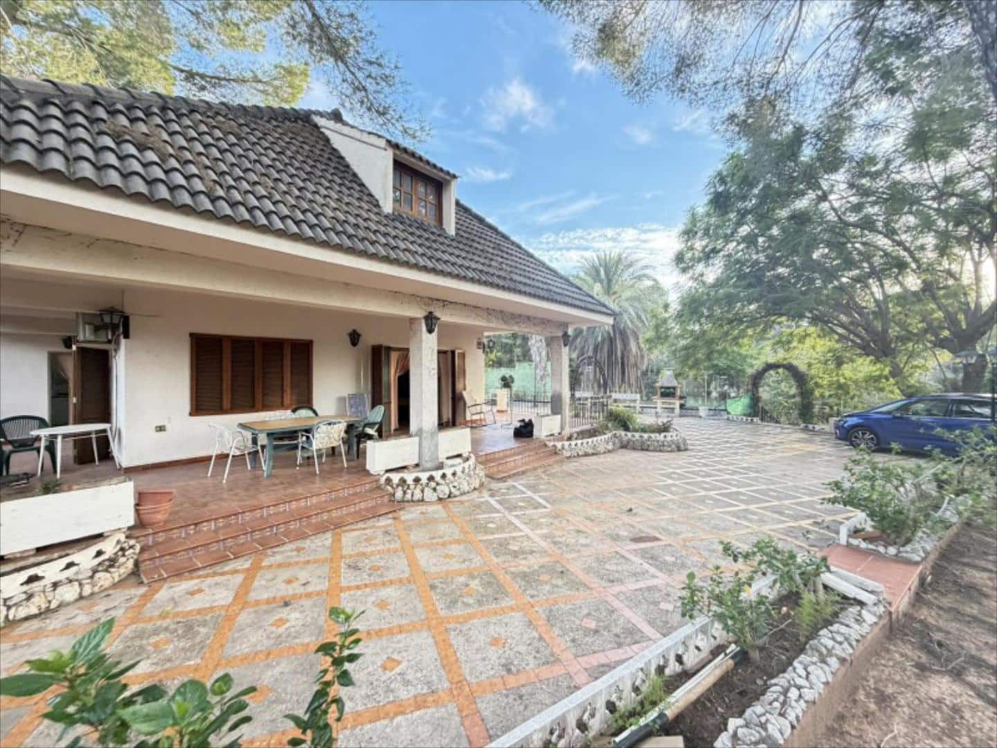 5 bedroom Villa for sale in Alzira - € 355,000 (Ref: 9505958)