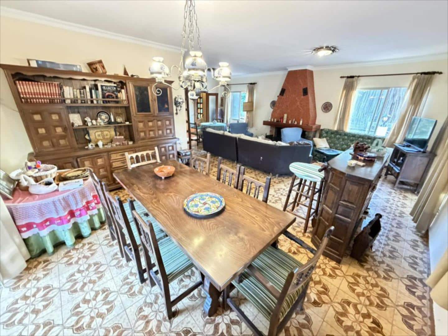 Chalet de 5 habitaciones en Alzira en venta - 335.000 € (Ref: 9505958)