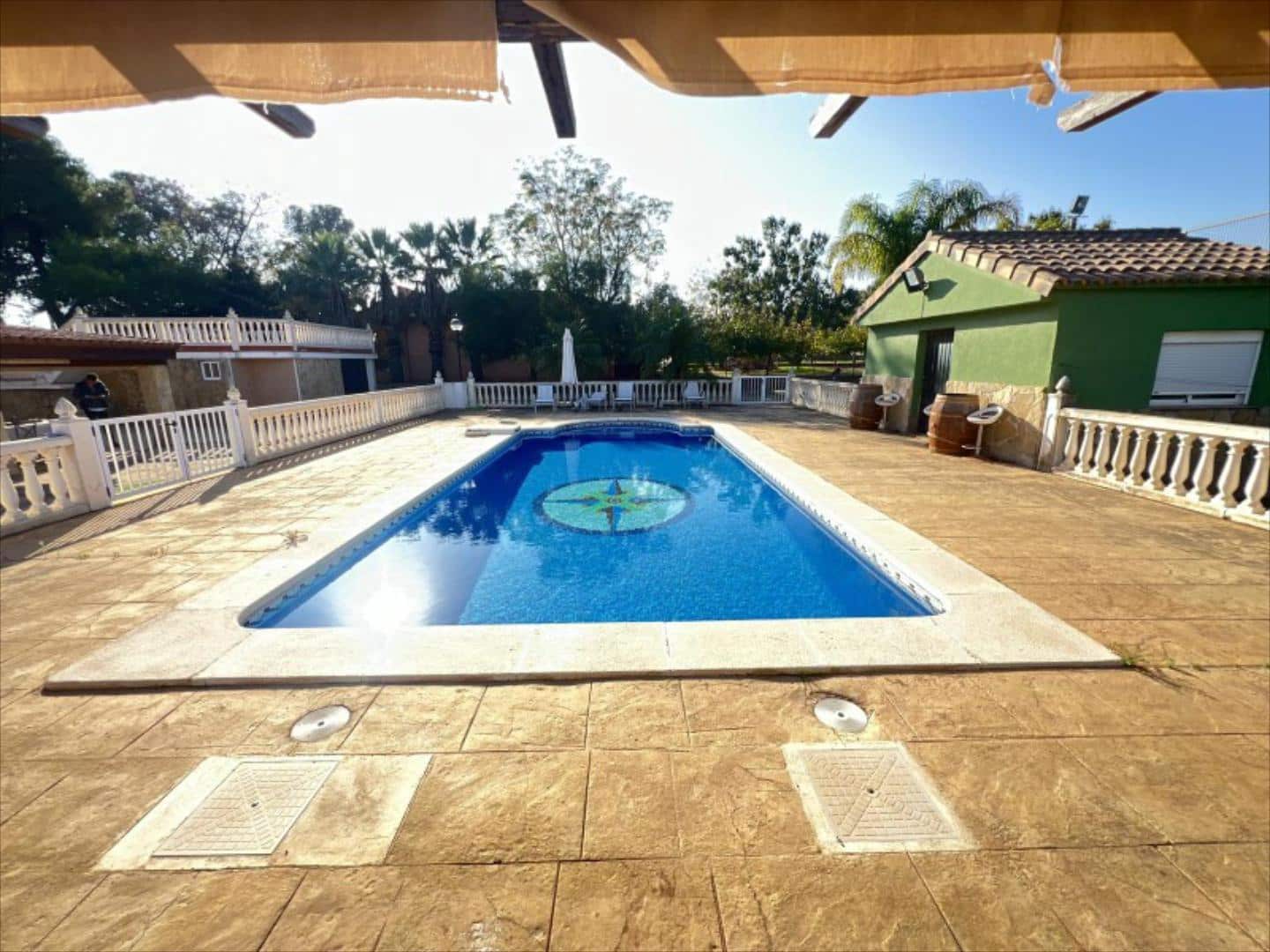 4 chambre Villa/Maison à vendre à Alzira - 340 000 € (Ref: 9505960)