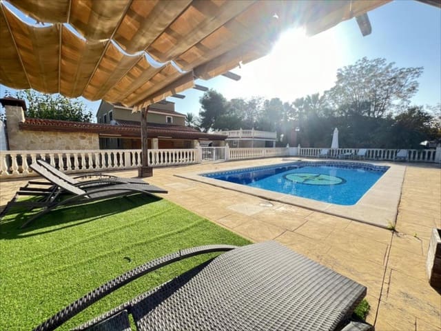 4 chambre Villa/Maison à vendre à Alzira - 340 000 € (Ref: 9505960)