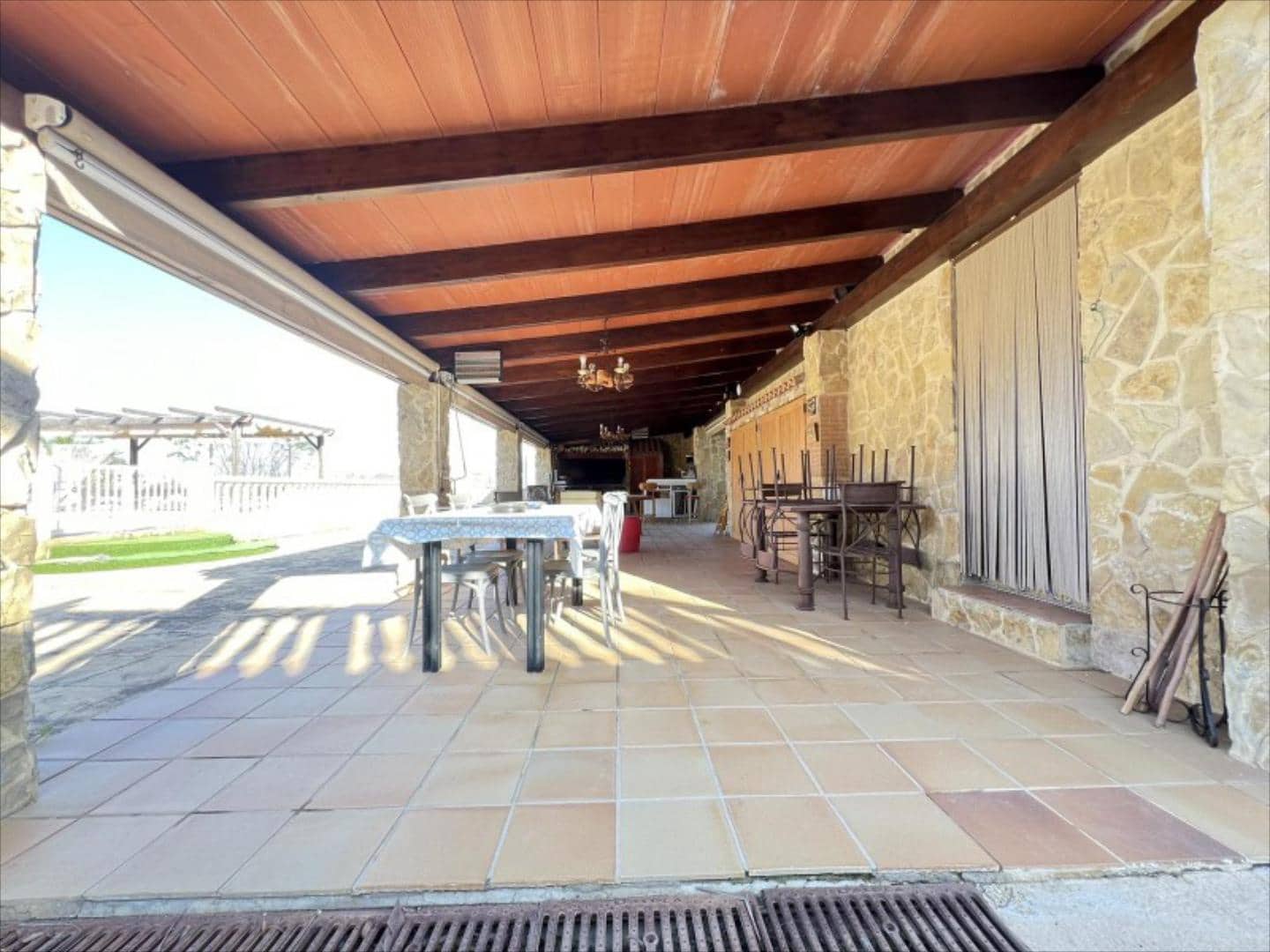 4 chambre Villa/Maison à vendre à Alzira - 340 000 € (Ref: 9505960)