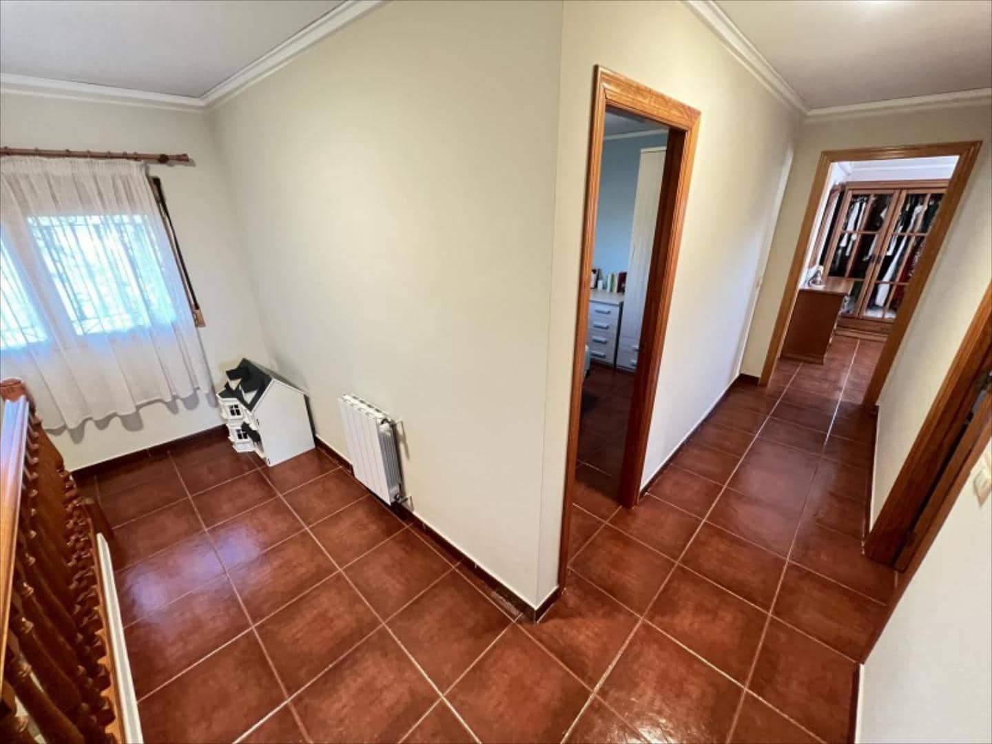 4 chambre Villa/Maison à vendre à Alzira - 340 000 € (Ref: 9505960)