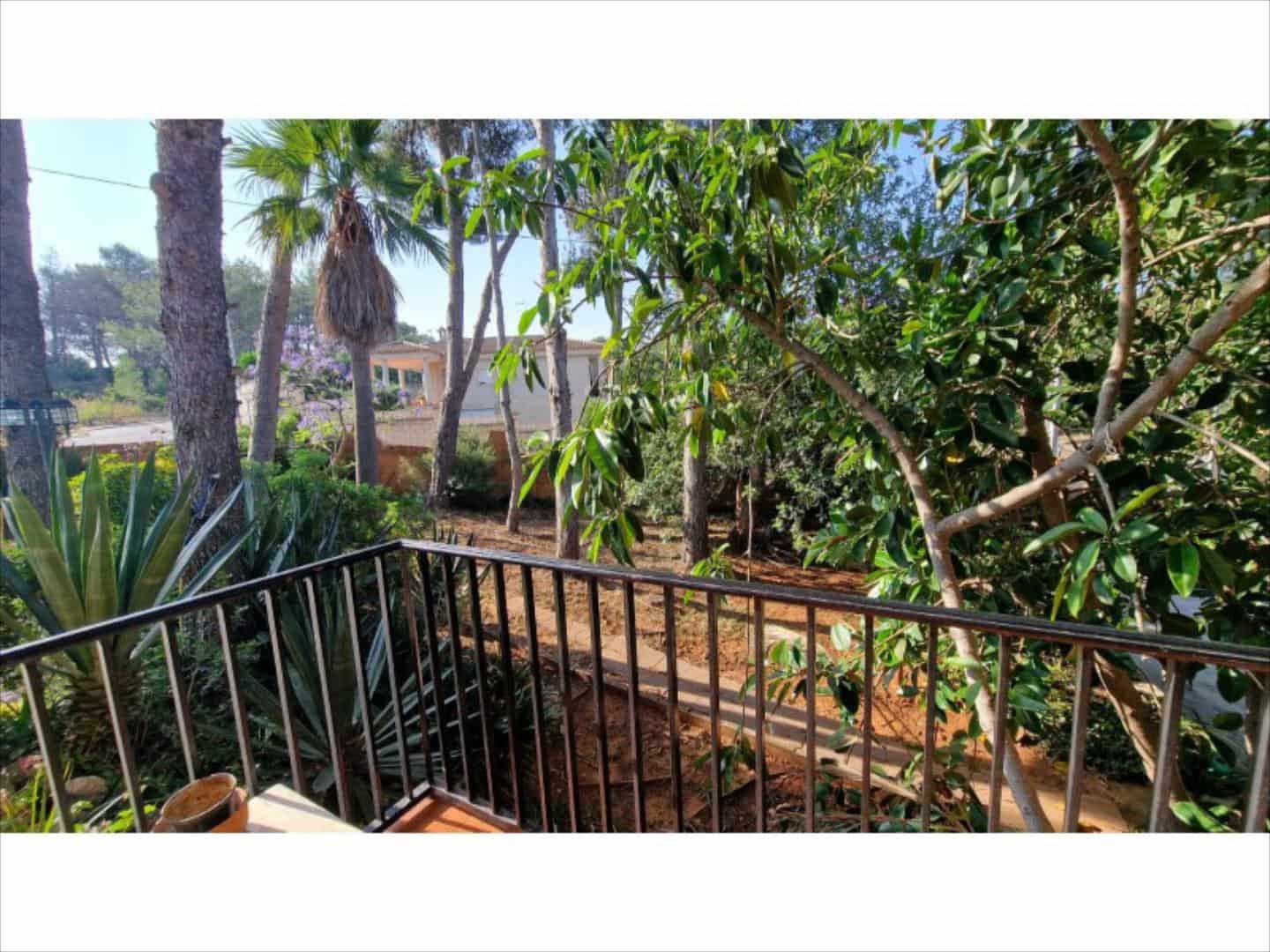 4 bedroom Villa for sale in Alberic - € 290,000 (Ref: 9505961)