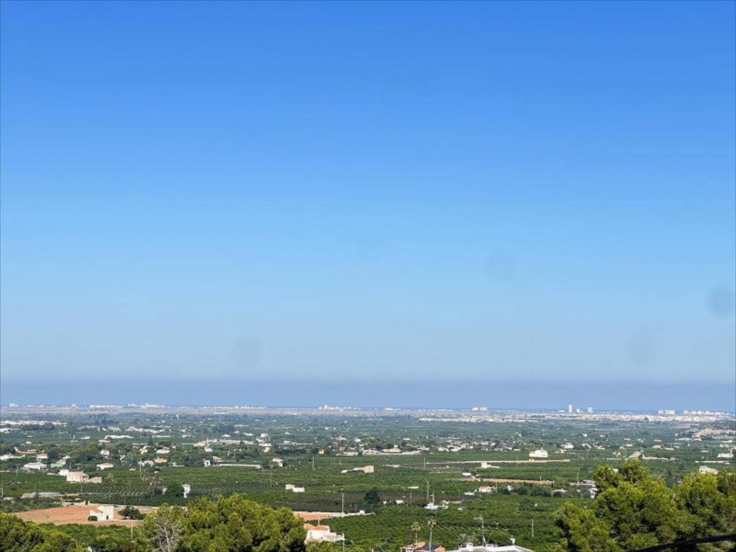 4 bedroom Villa for sale in Alzira with pool - € 370,000 (Ref: 9505962)