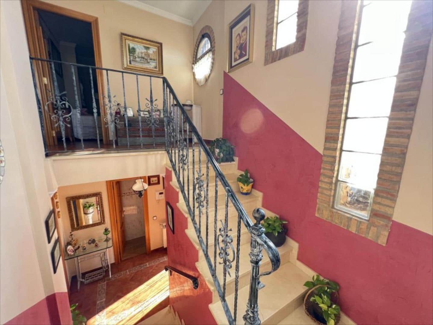 4 bedroom Villa for sale in Alzira with pool - € 370,000 (Ref: 9505962)