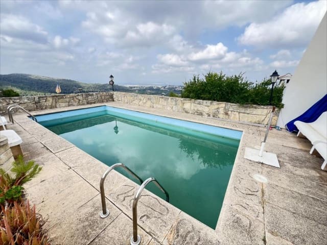 4 bedroom Villa for sale in Alzira with pool - € 550,000 (Ref: 9505963)