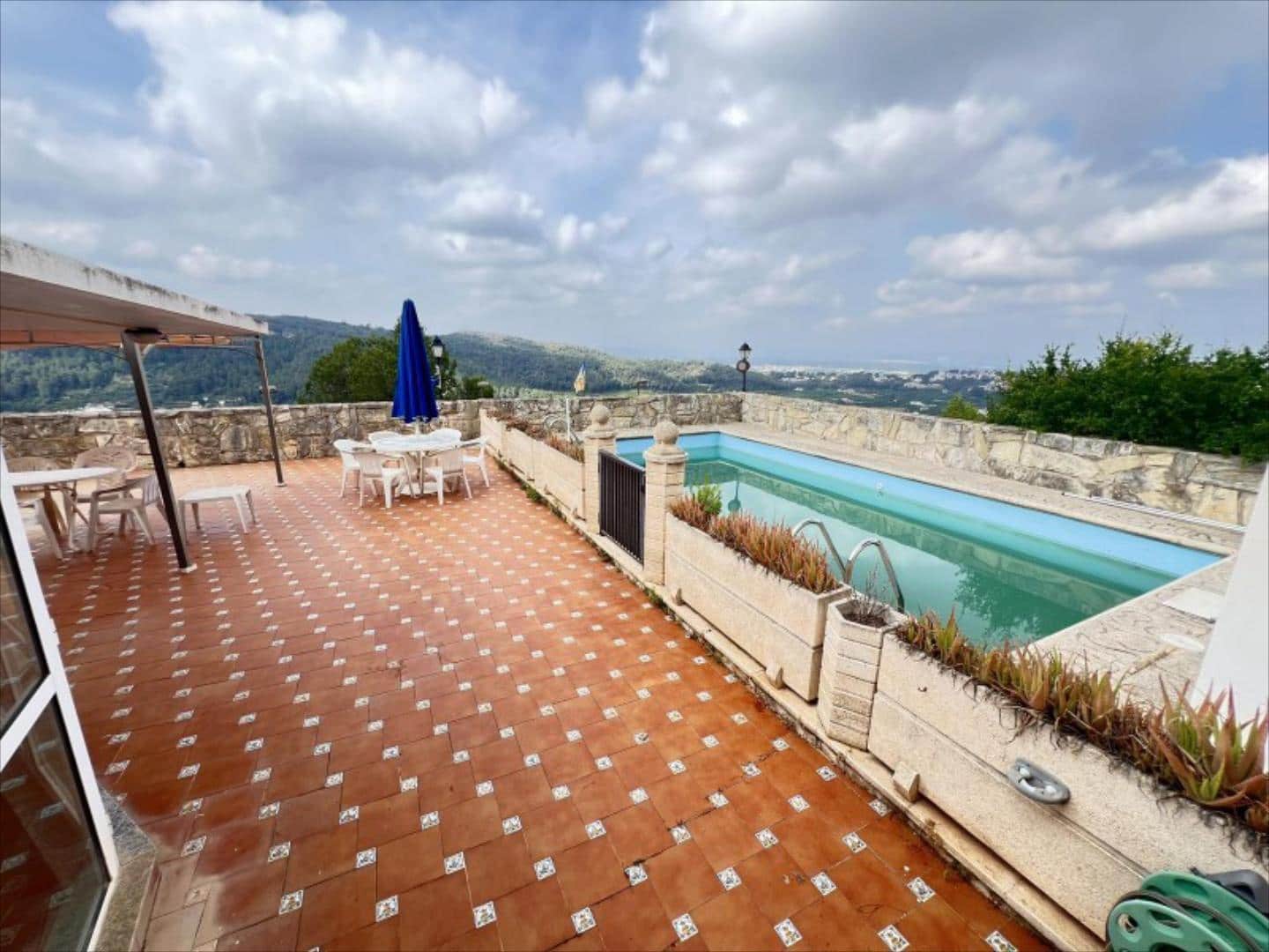 4 bedroom Villa for sale in Alzira with pool - € 550,000 (Ref: 9505963)