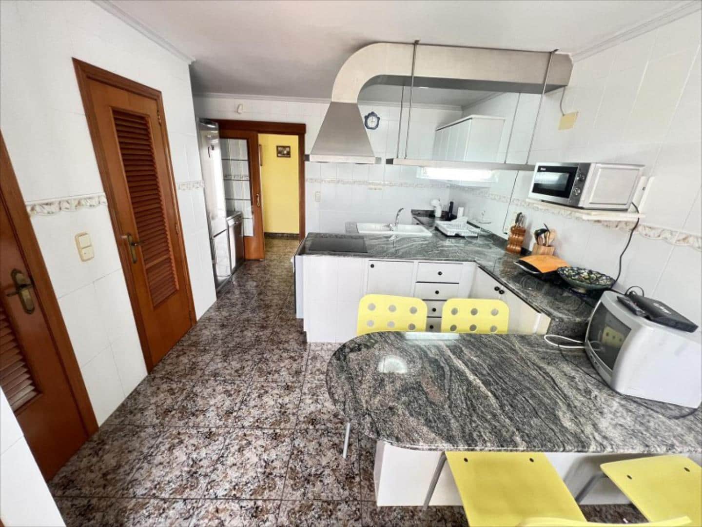 4 bedroom Villa for sale in Alzira with pool - € 550,000 (Ref: 9505963)