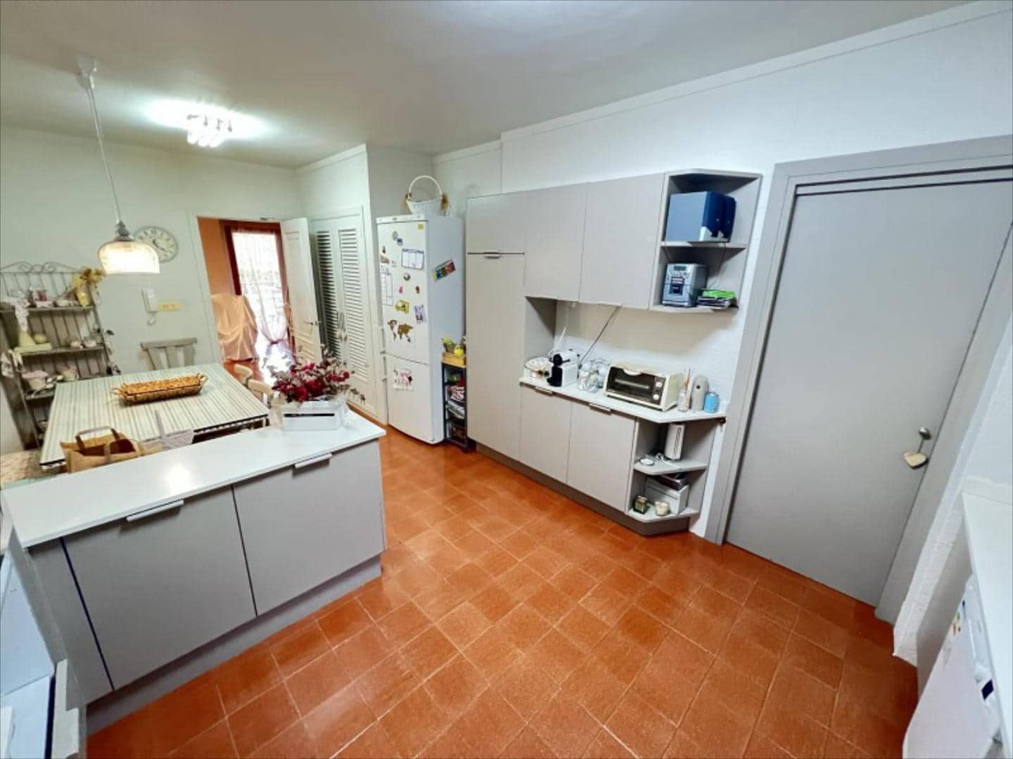 5 bedroom Flat for sale in Alzira with pool - € 495,000 (Ref: 9505964)